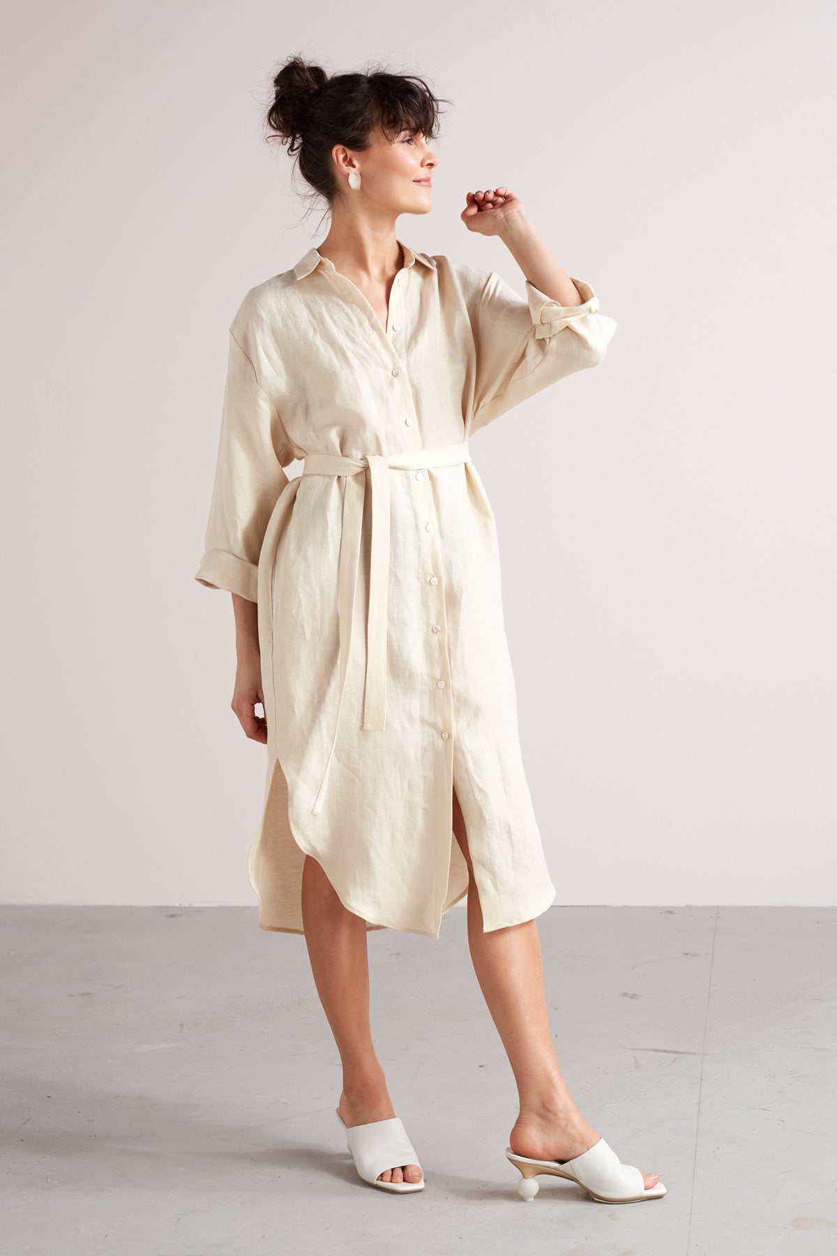 ANRI midi linen shirt dress in light cream