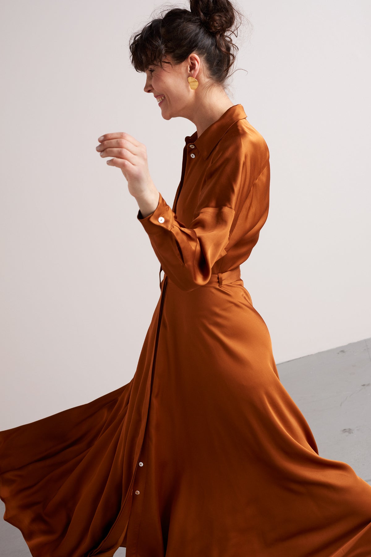 BLANCA maxi shirt dress in bronze