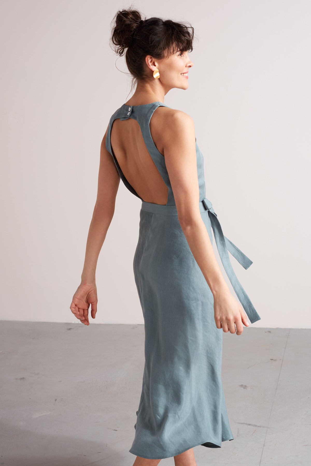 chinese dress ladies AMILA open back linen midi dress in dusty blue