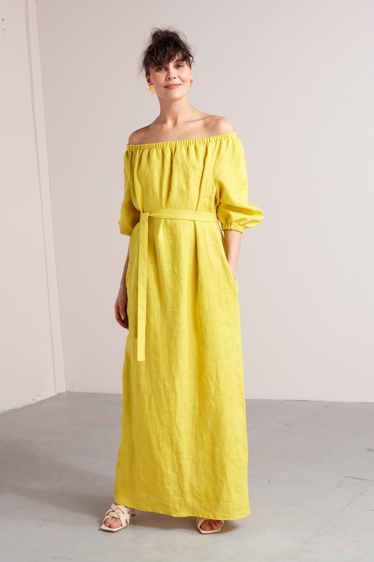 linen midi dress black RIXO Clarice Linen Midi Black main image 1