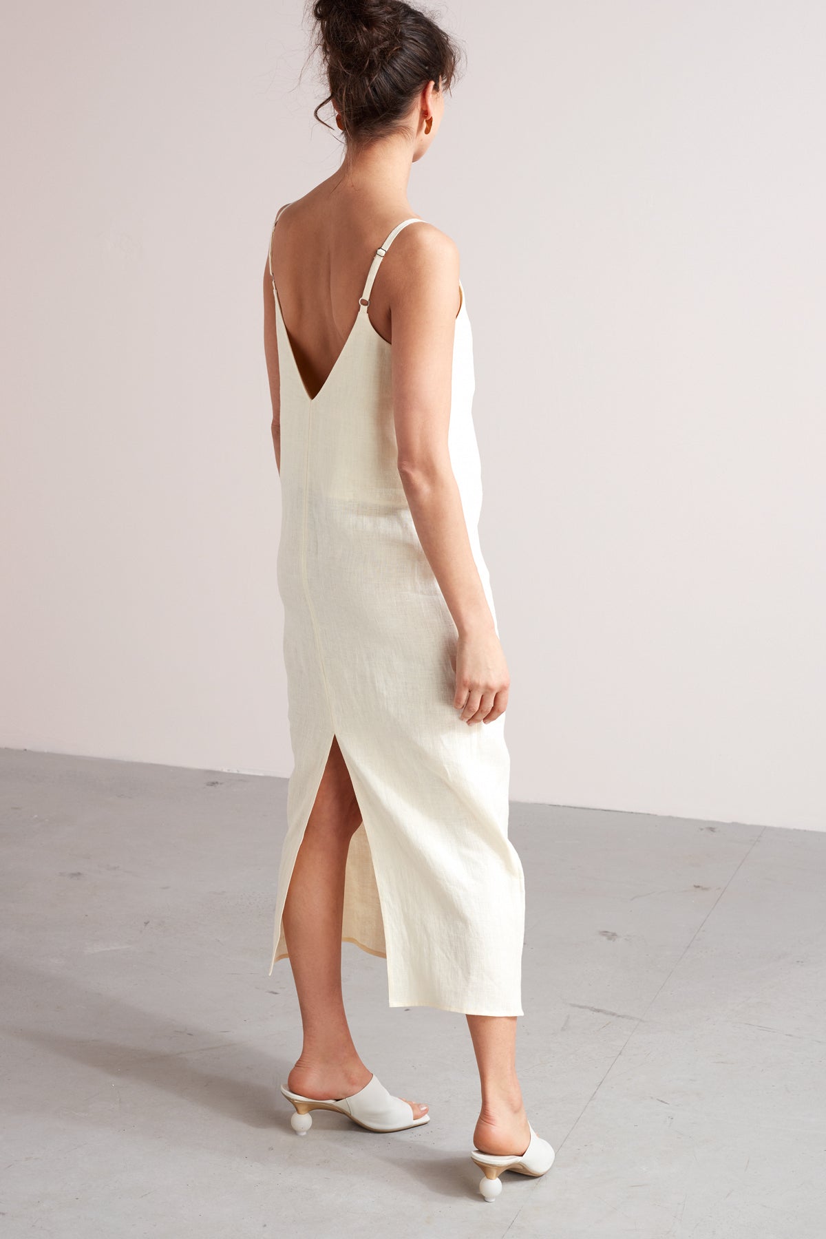 HANI linen midi slip dress in light cream
