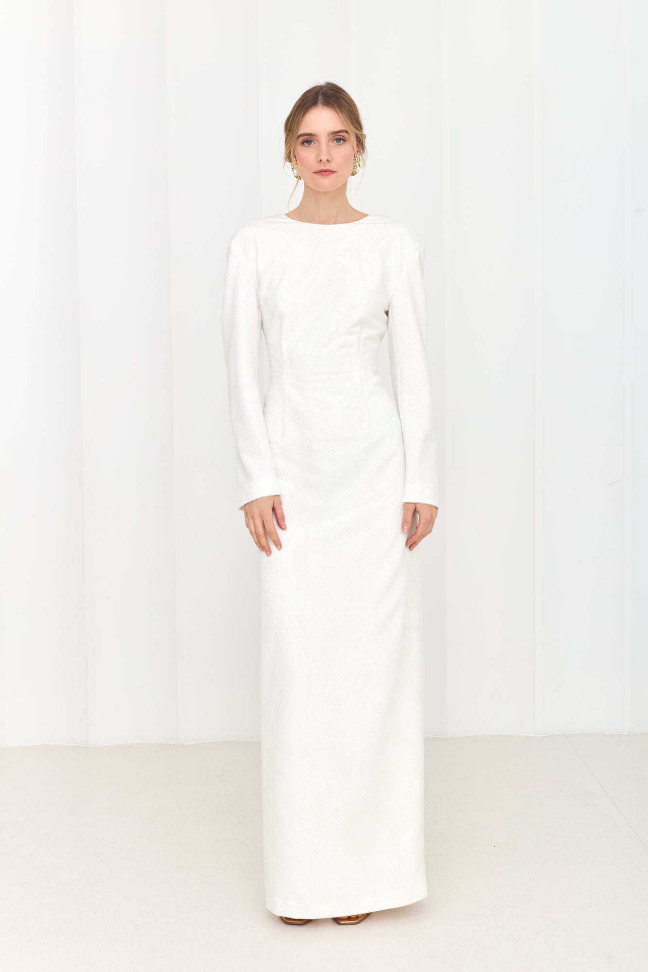 SAMANTA White Glliter Fabric Wedding Gown with Wavy Open Back