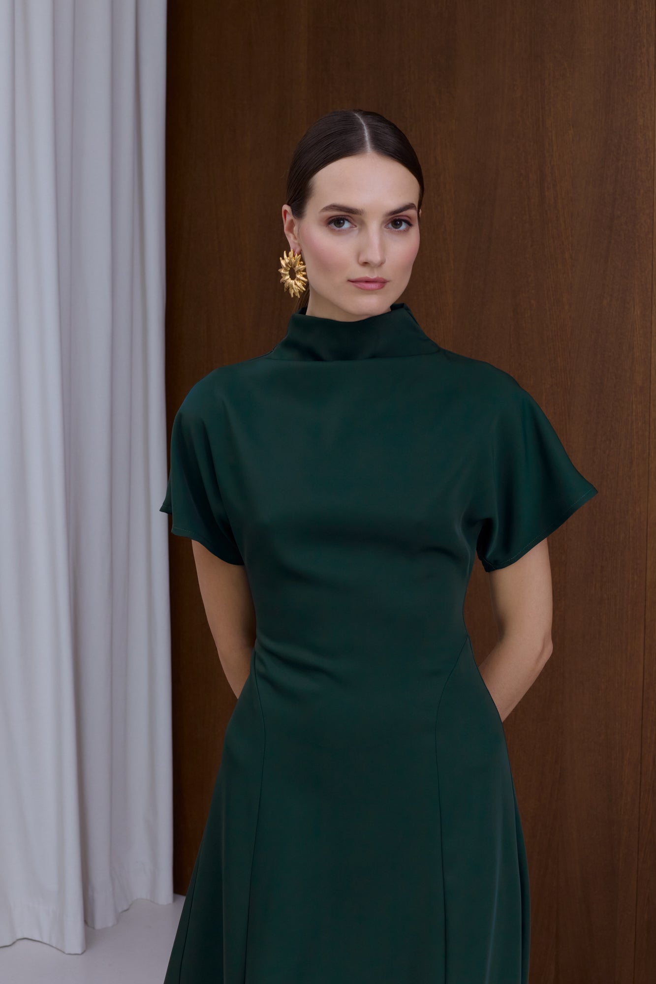 TORI Deep Green Structured Midi Dress