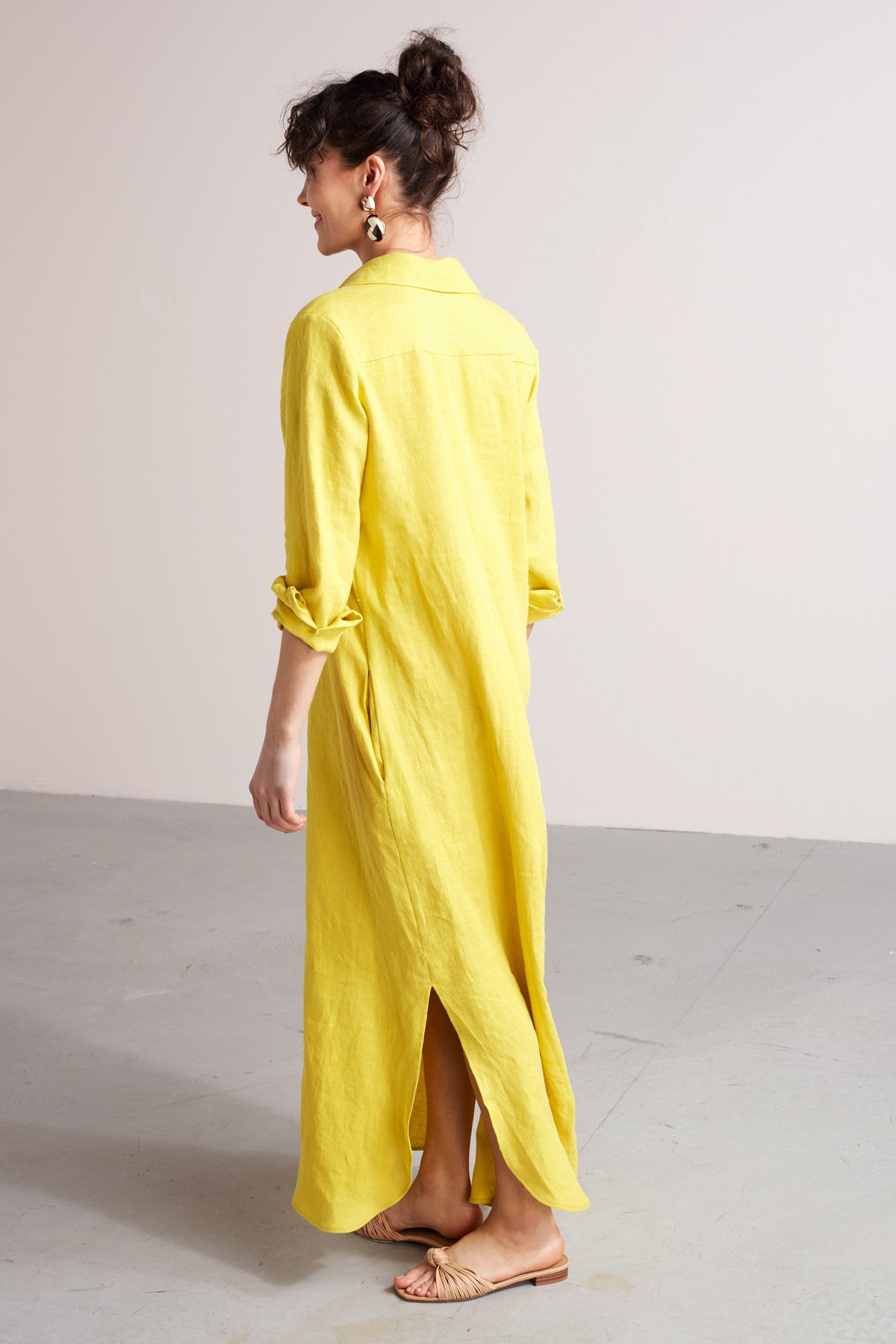 ZUMA A silhouette linen midi shirt dress in lemon yellow