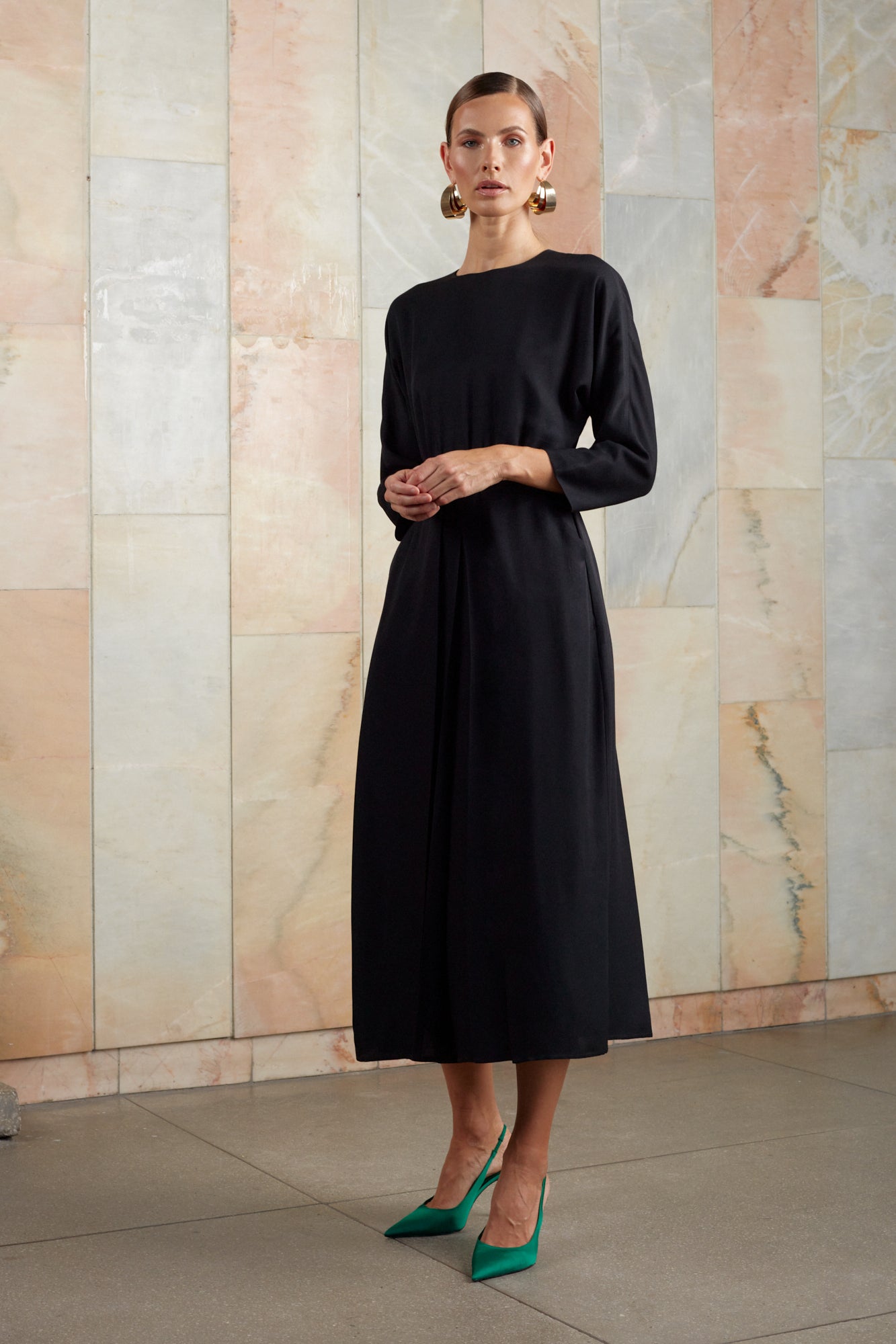 Black dress with pockets