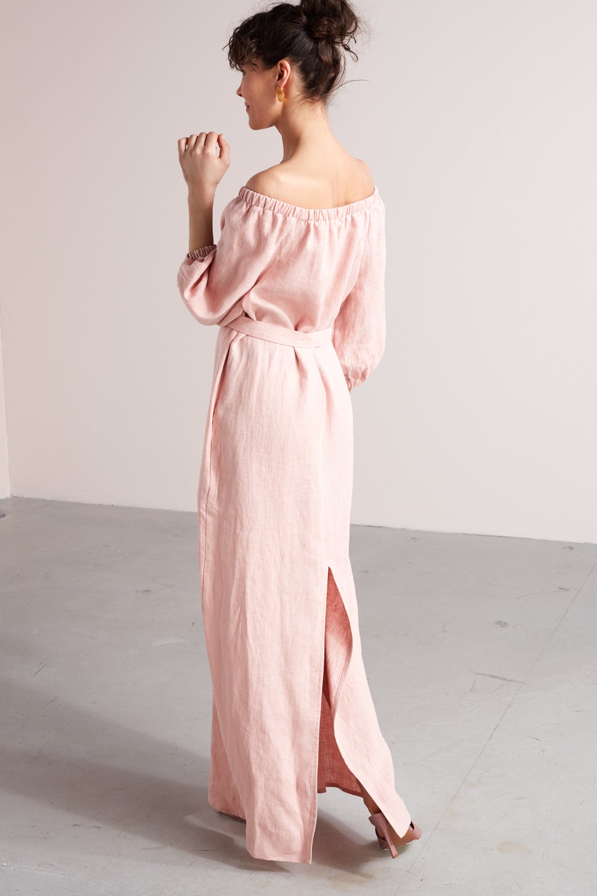 GOYA off shoulder maxi linen dress in dusty pink