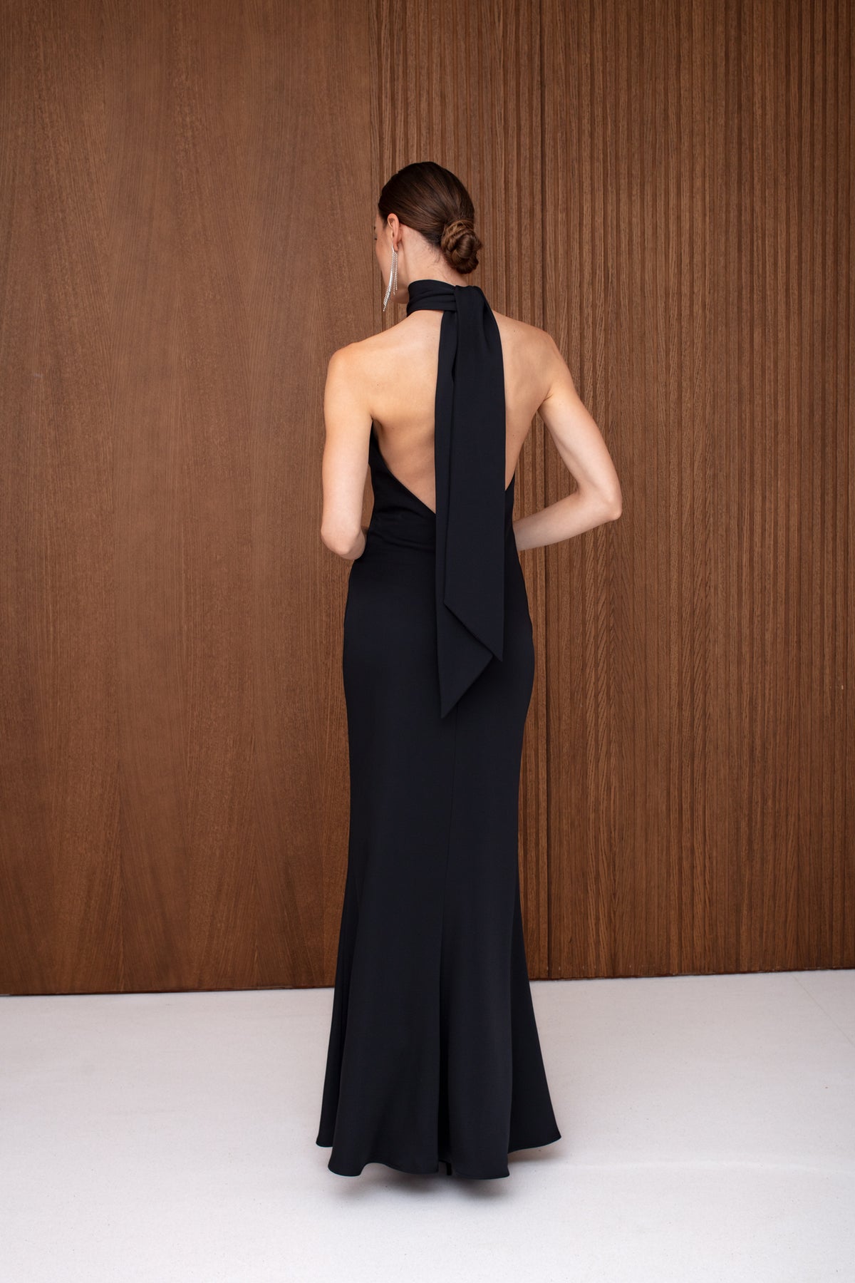 VALERIE Black Open-Back Elegant Maxi Dress