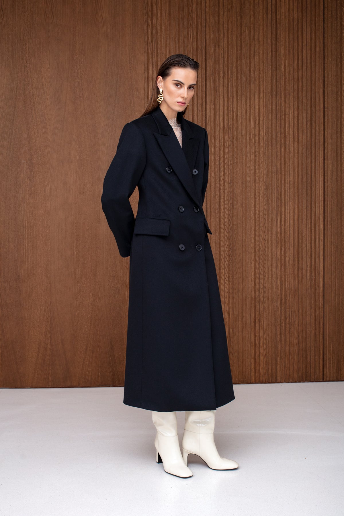 ADELA Black Classic Double Breasted Cashmere Coat