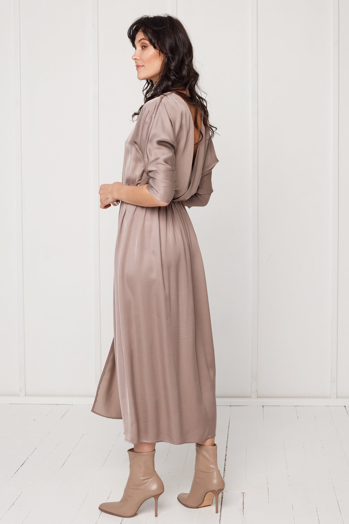CIARA oversized kimono sleeve midi dress in taupe