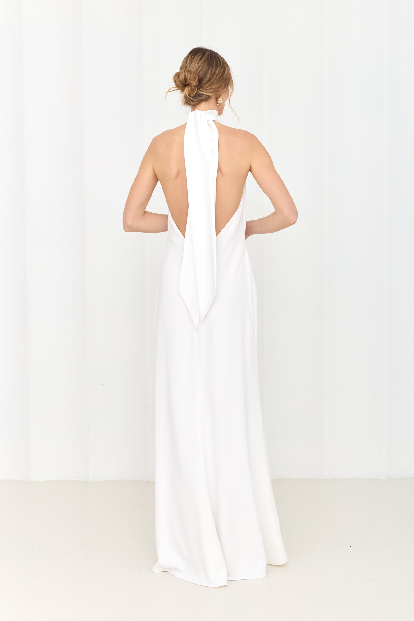 VALERIE Long White Minimalist Wedding Gown