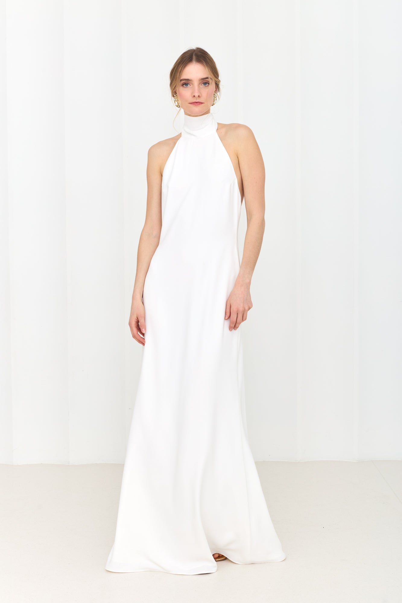 VALERIE Long White Minimalist Wedding Gown
