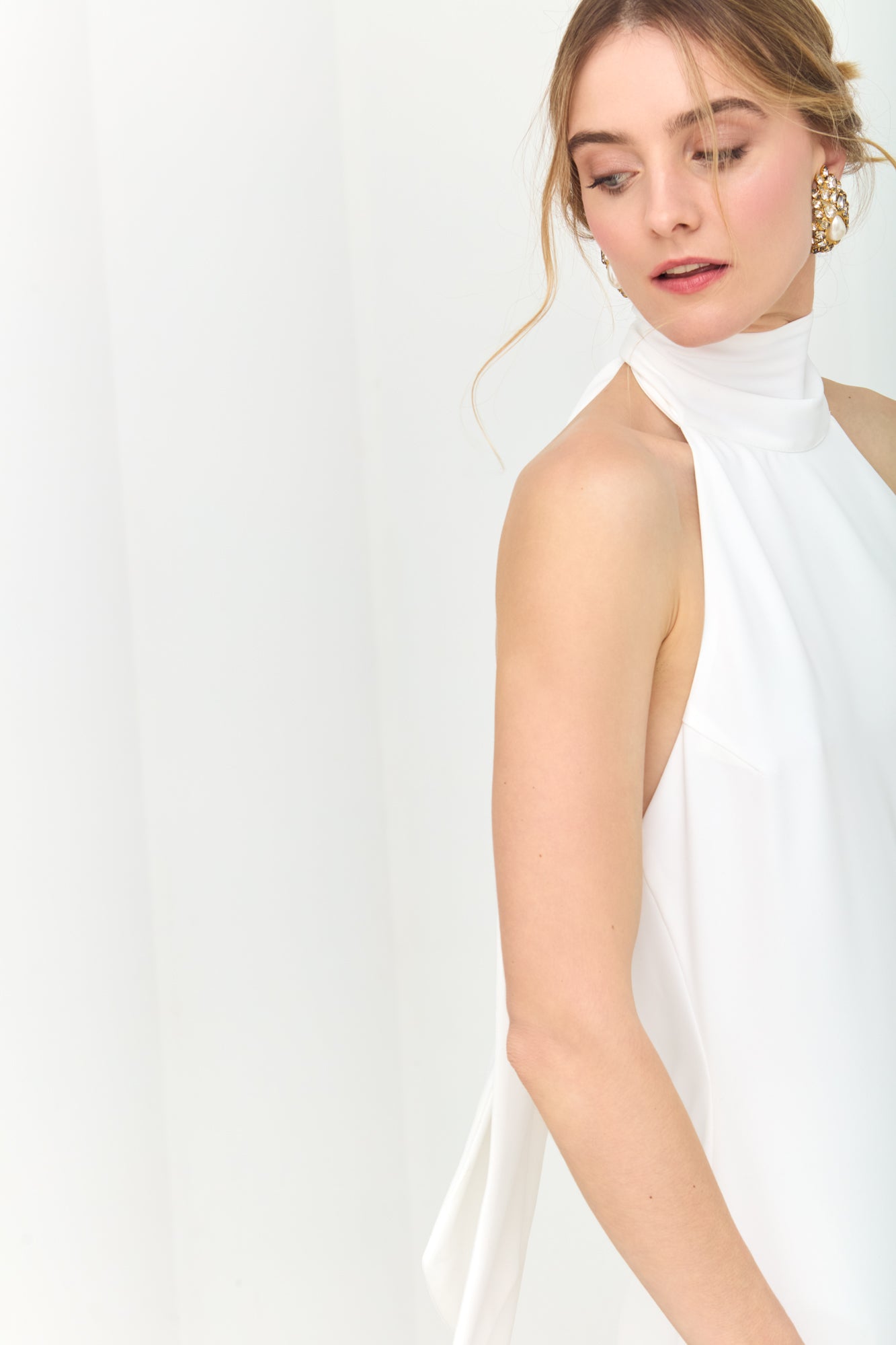 VALERIE Long White Minimalist Wedding Gown