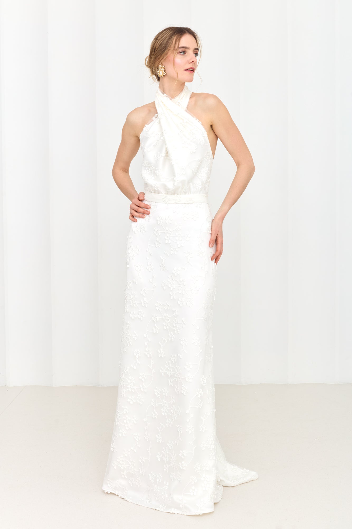 ALIUR White Lace Wedding Gown with X Neckline