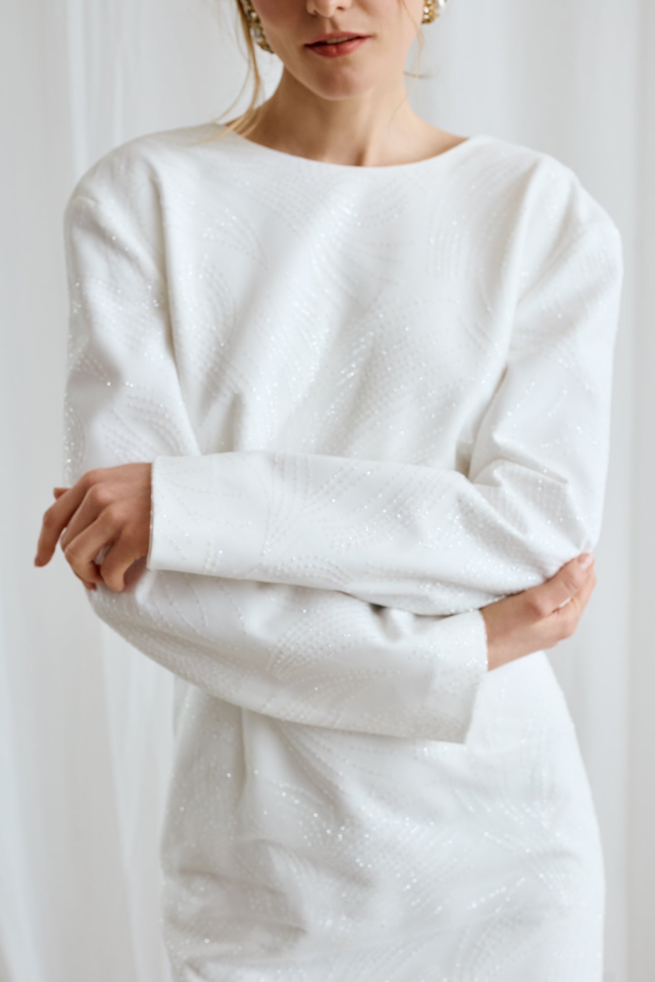 SAMANTA White Glliter Fabric Wedding Gown with Wavy Open Back