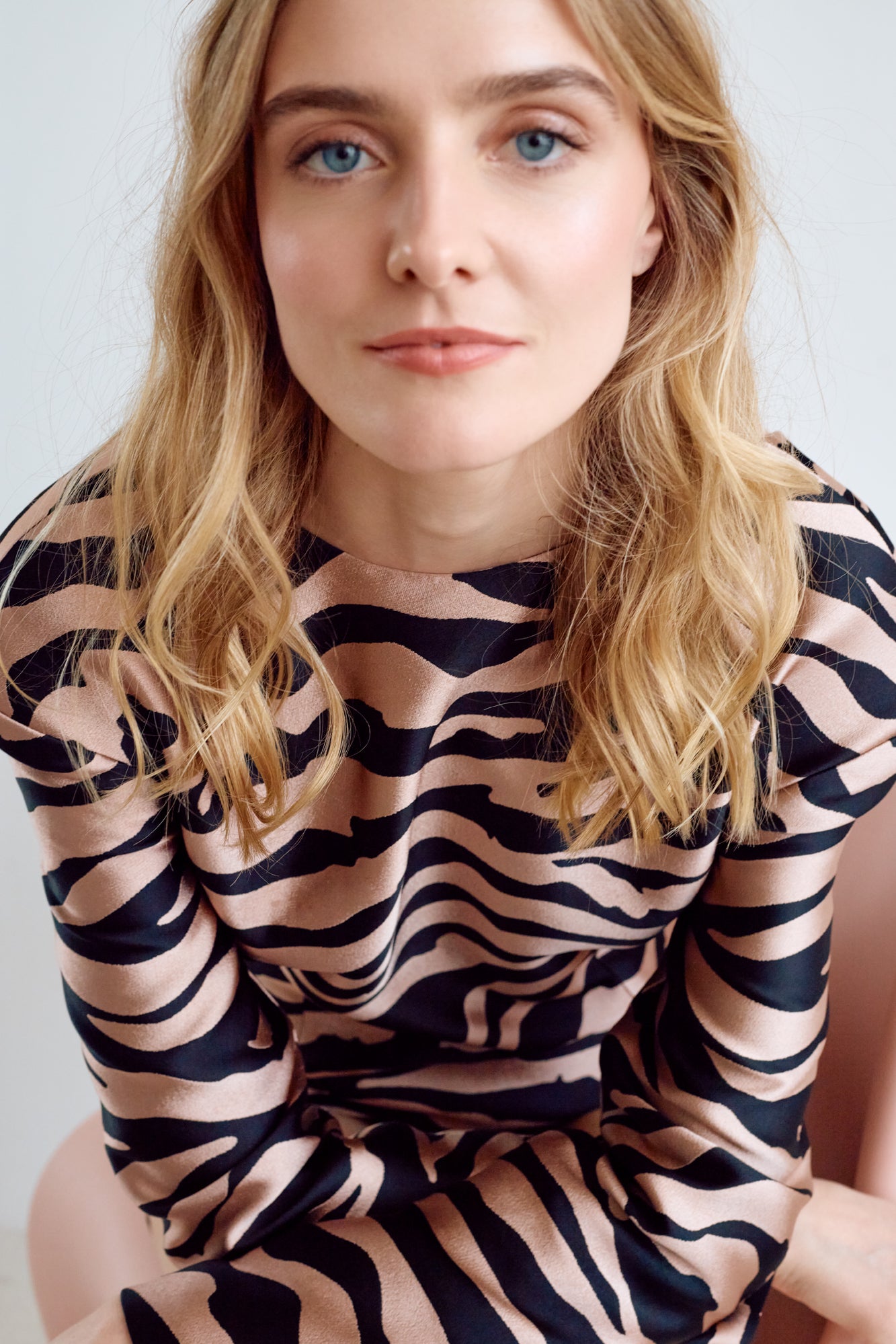 RAMONA Mini Dress in Animal Print with Wavy Open Back