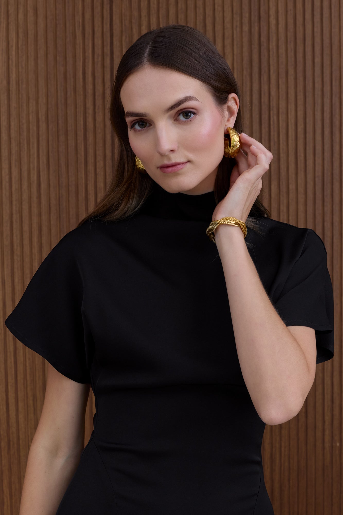 TORI Black Structured Midi Dress