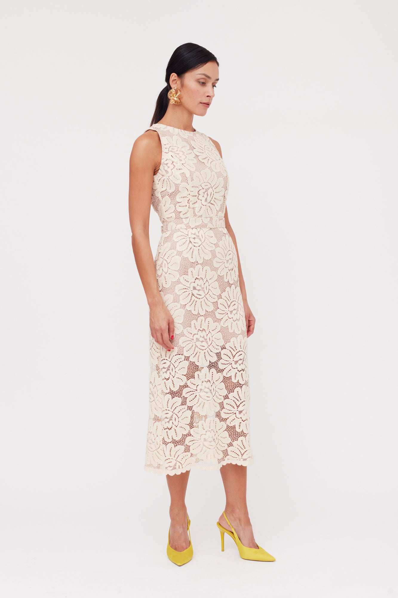 YEMA Pastel Floral Lace Cut Out Back Midi Dress