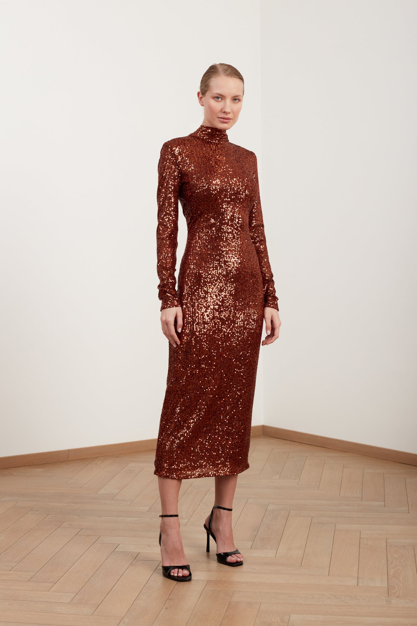 ZAHRA backless long-sleeve brown sequin midi dress