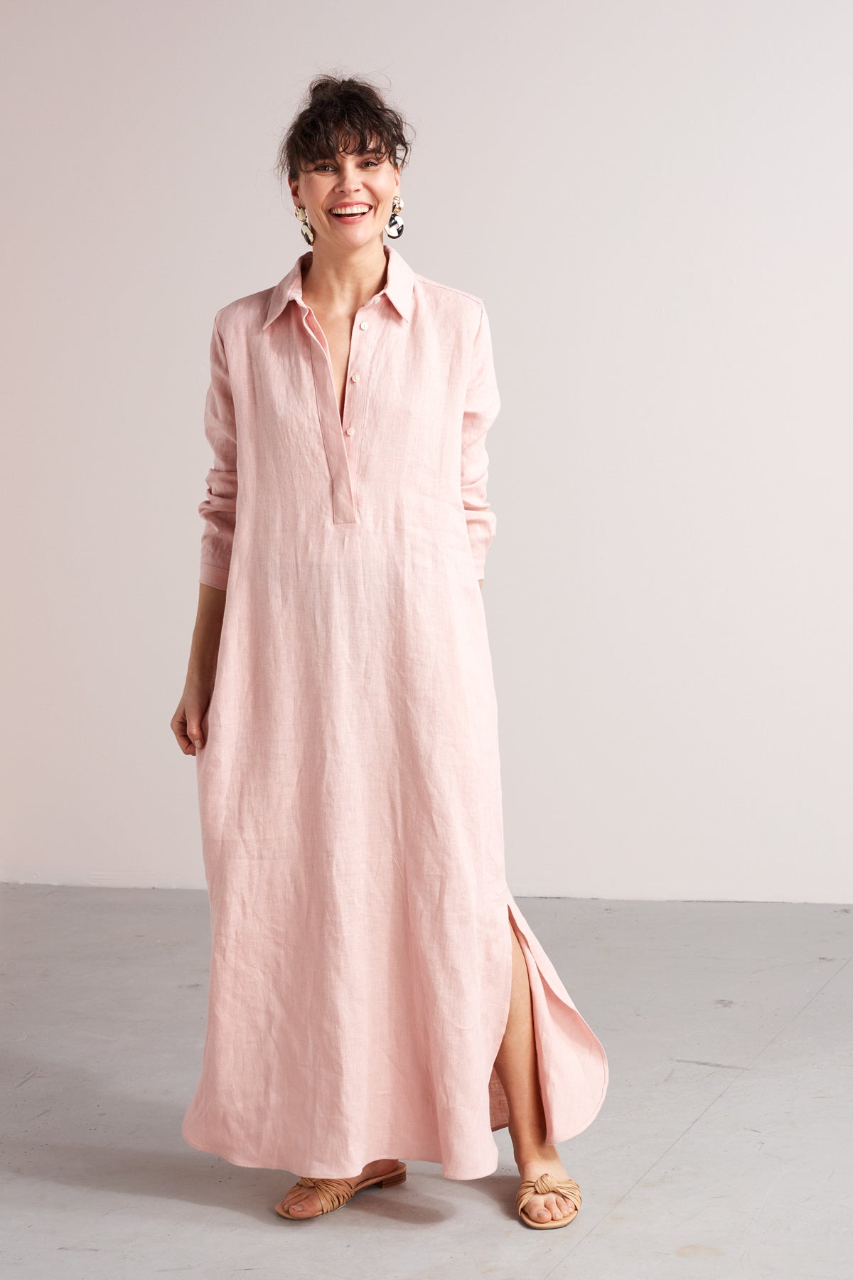 ZUMA A silhouette linen midi shirt dress in dusty pink
