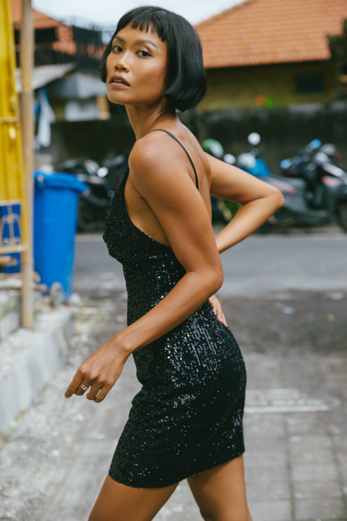 black sequin dress short