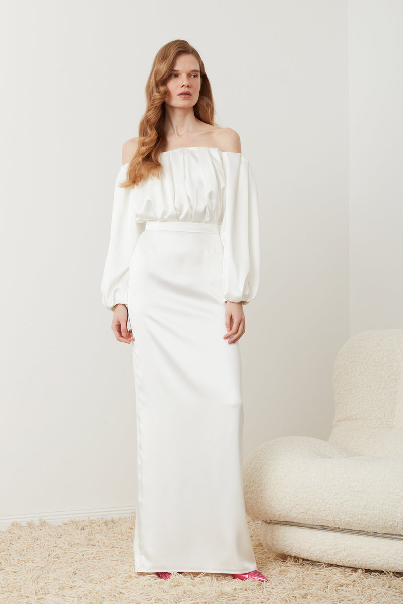 White Off Shoulder Lomng Wedding Dress 