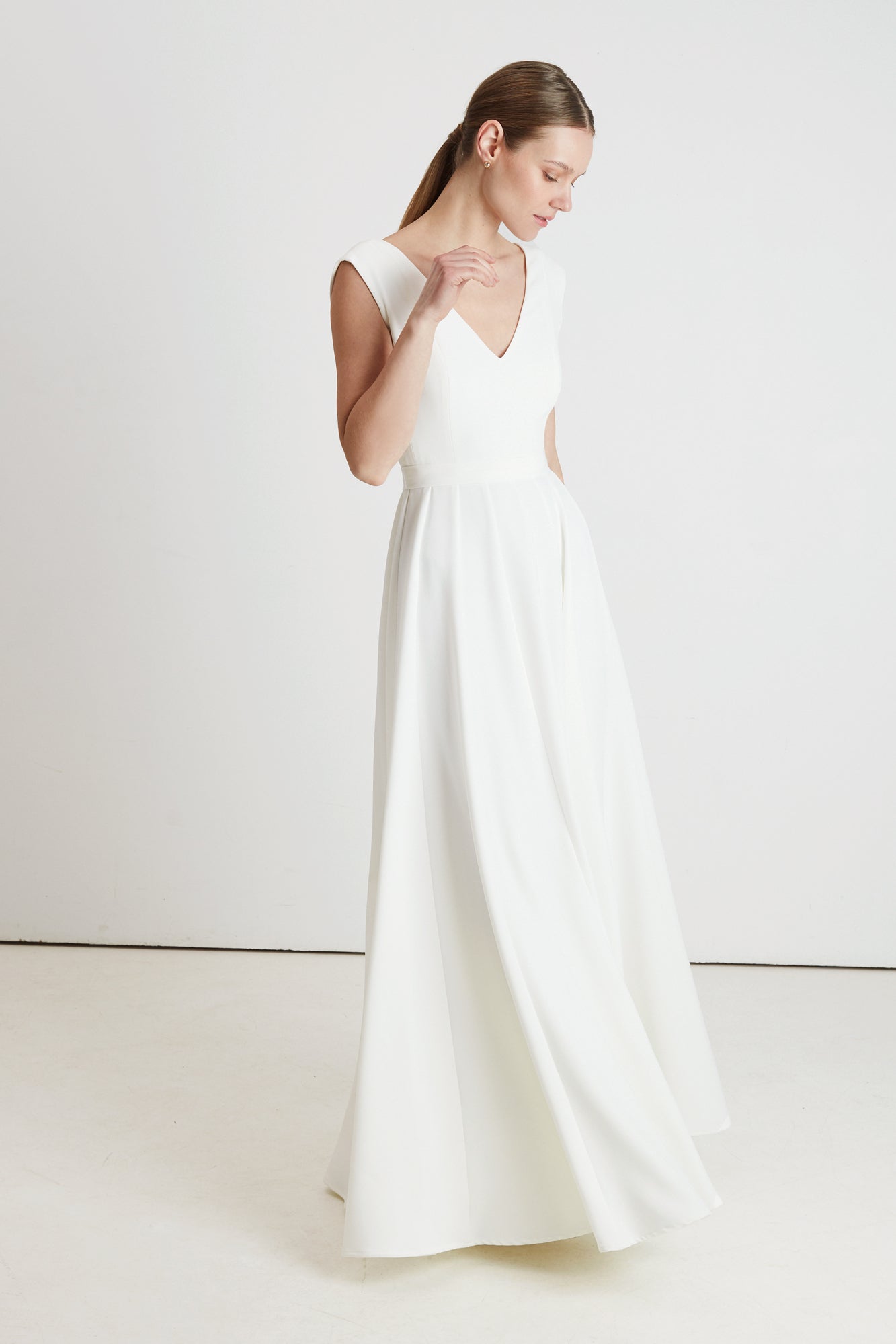 V neck minimalistic wedding dress